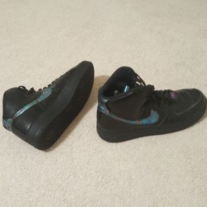 Black air force ones